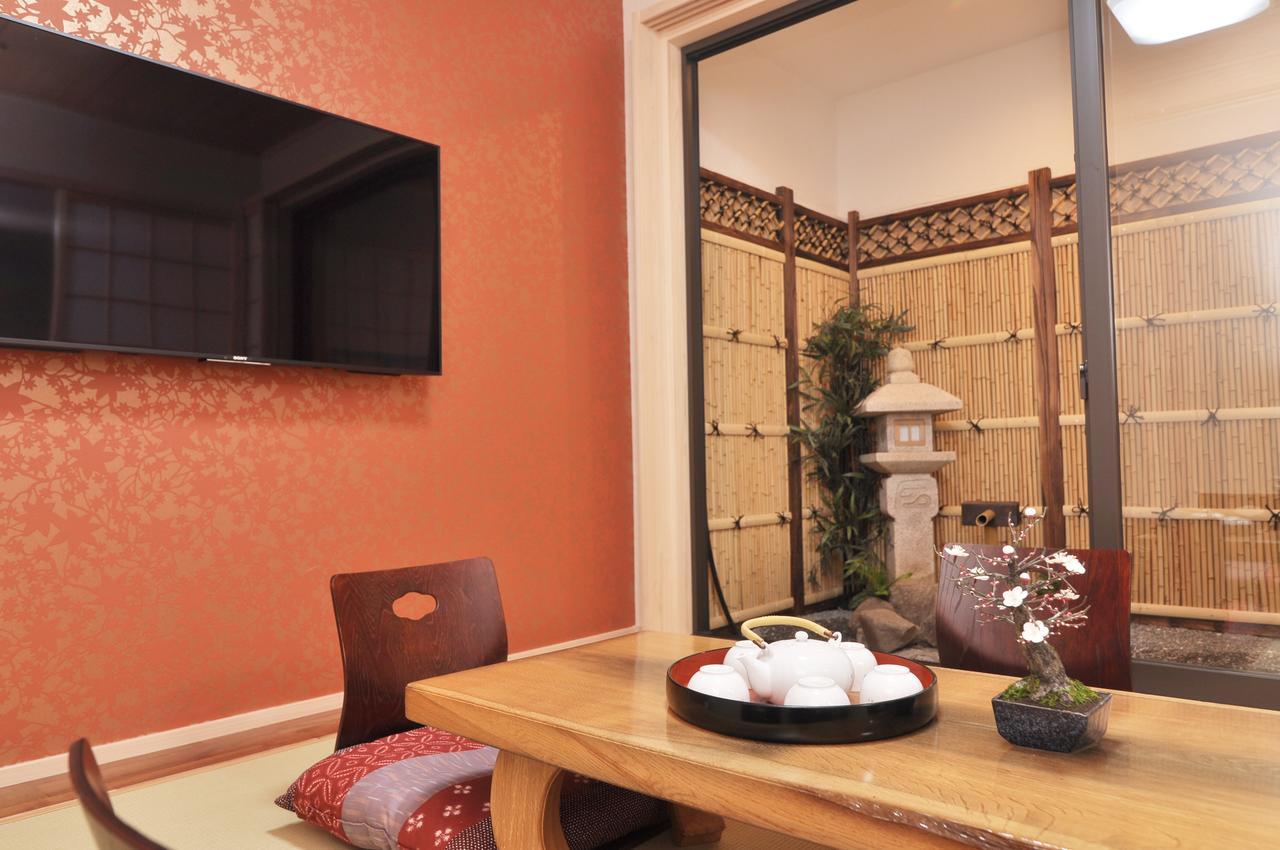 Osakajo Villa Bagian luar foto