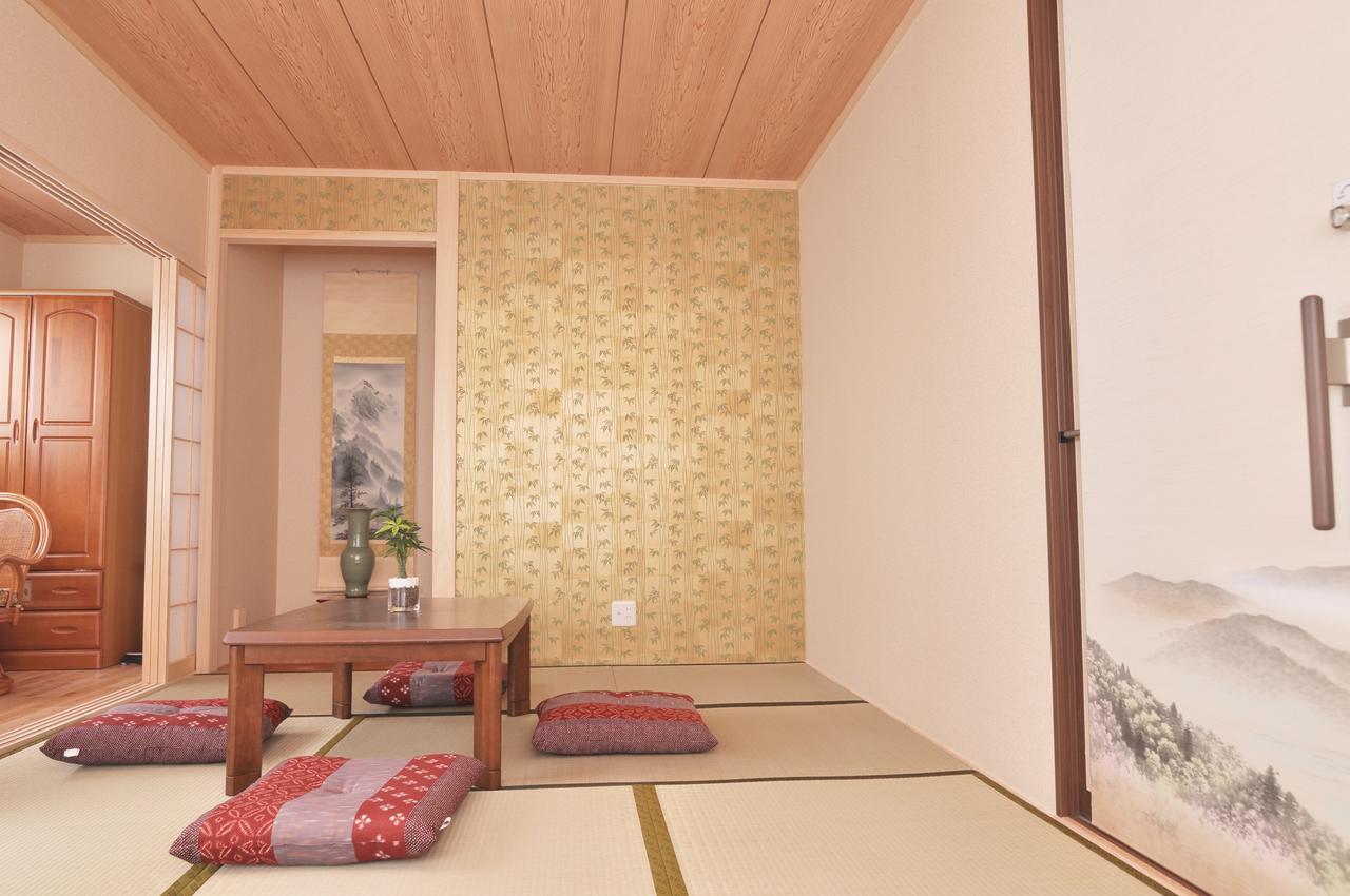 Osakajo Villa Bagian luar foto